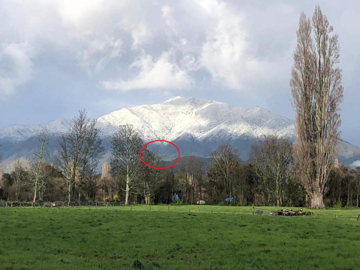 Golden Bay Glamping Hotel Takaka Exterior foto